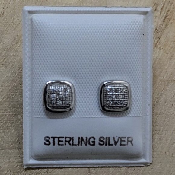 🆕.925 STERLING SILVER MINI ROUNDED EDGE CUBIC ZIRCONIA PAVE STUD EARRINGS - - Picture 1 of 1
